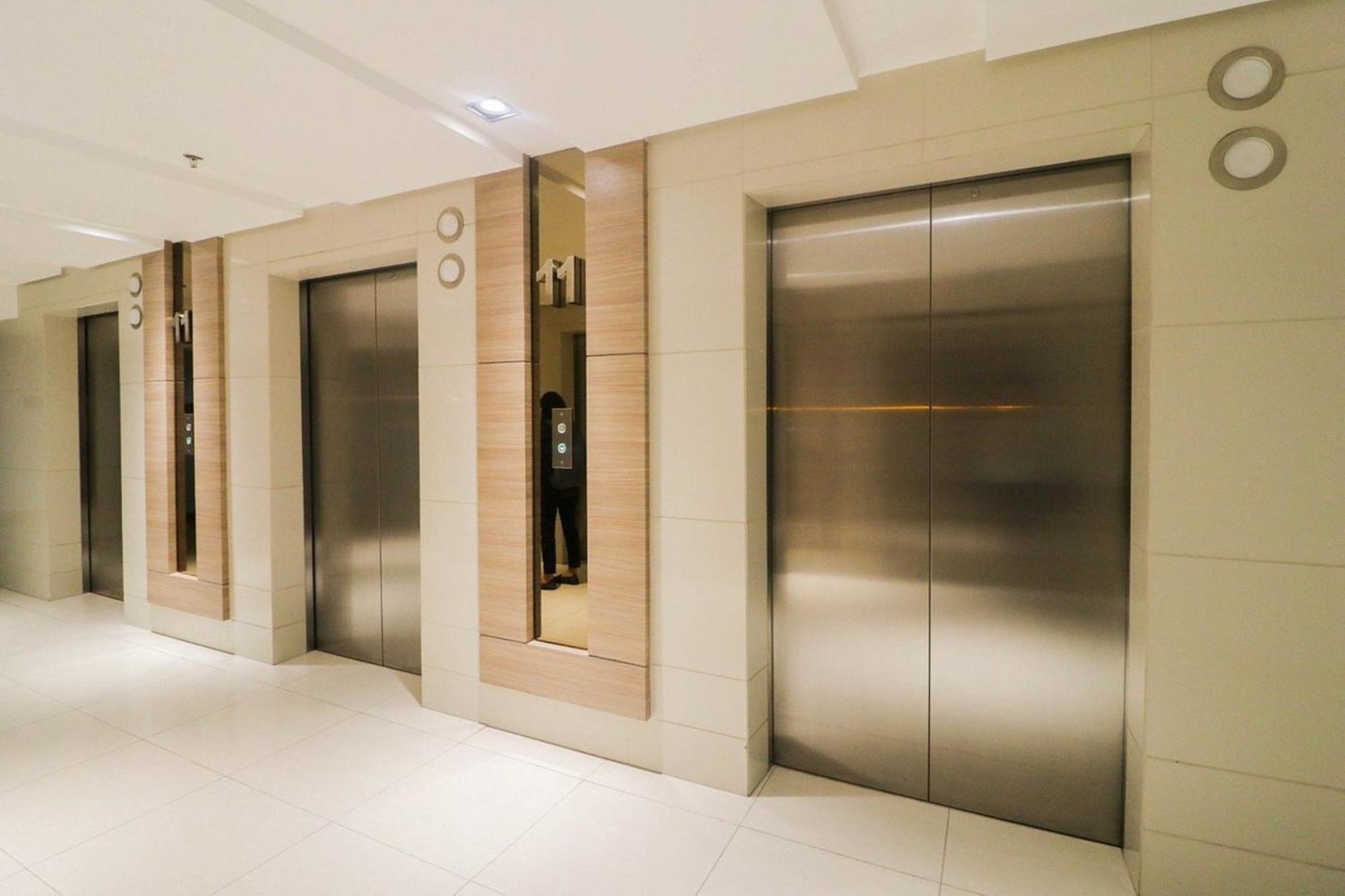 Grass Residences Tower 5 Sm North Qc Манила Екстериор снимка