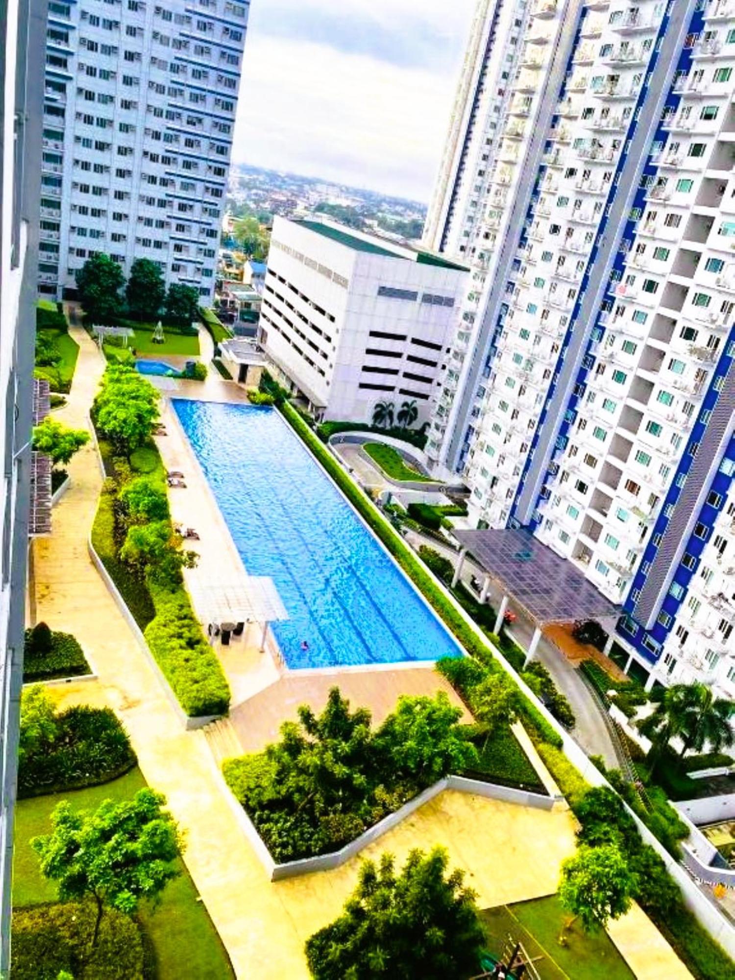 Grass Residences Tower 5 Sm North Qc Манила Екстериор снимка